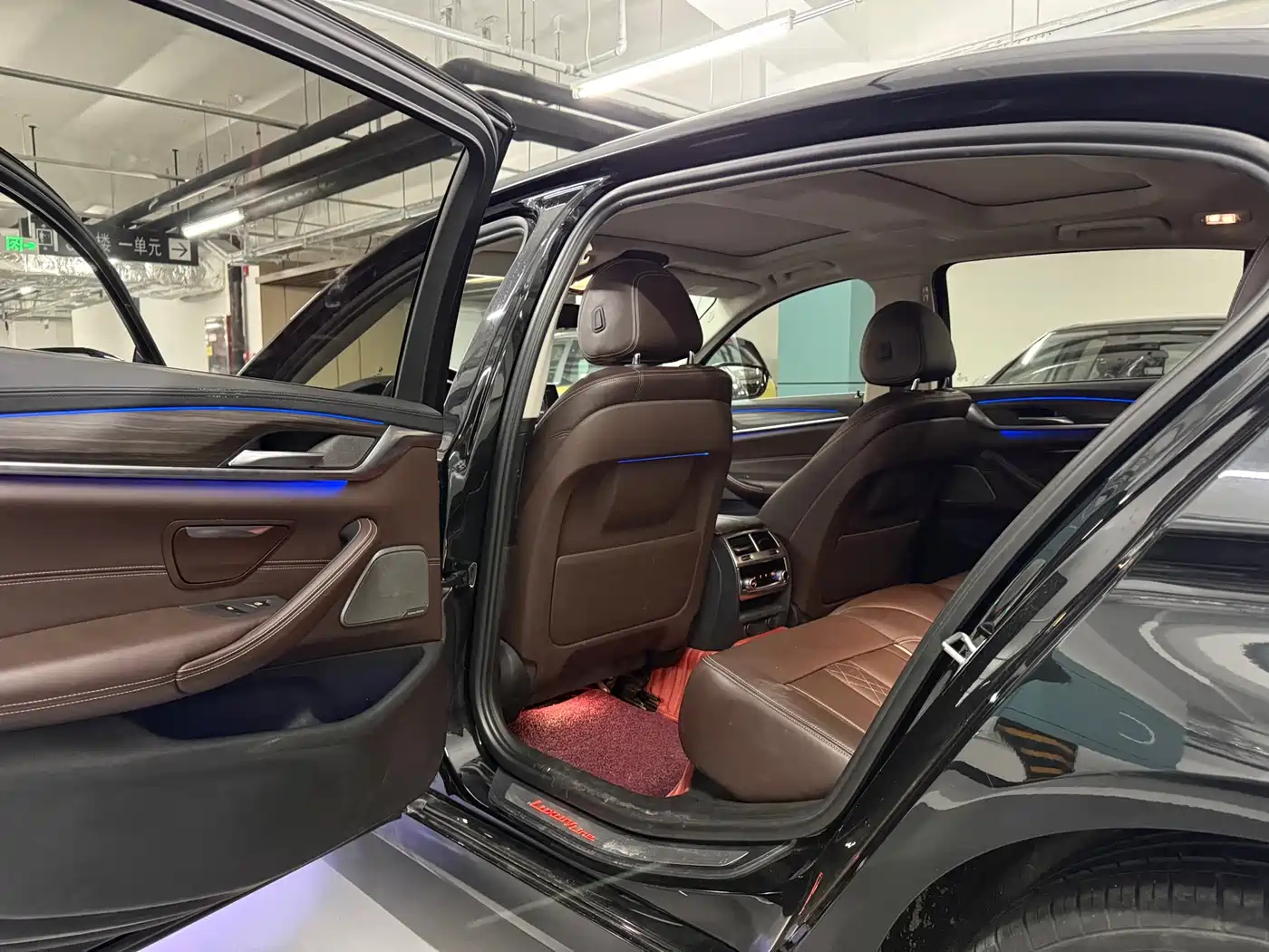 BMW 5 Series 2018 530Li Exclusive Luxury Package фото 8