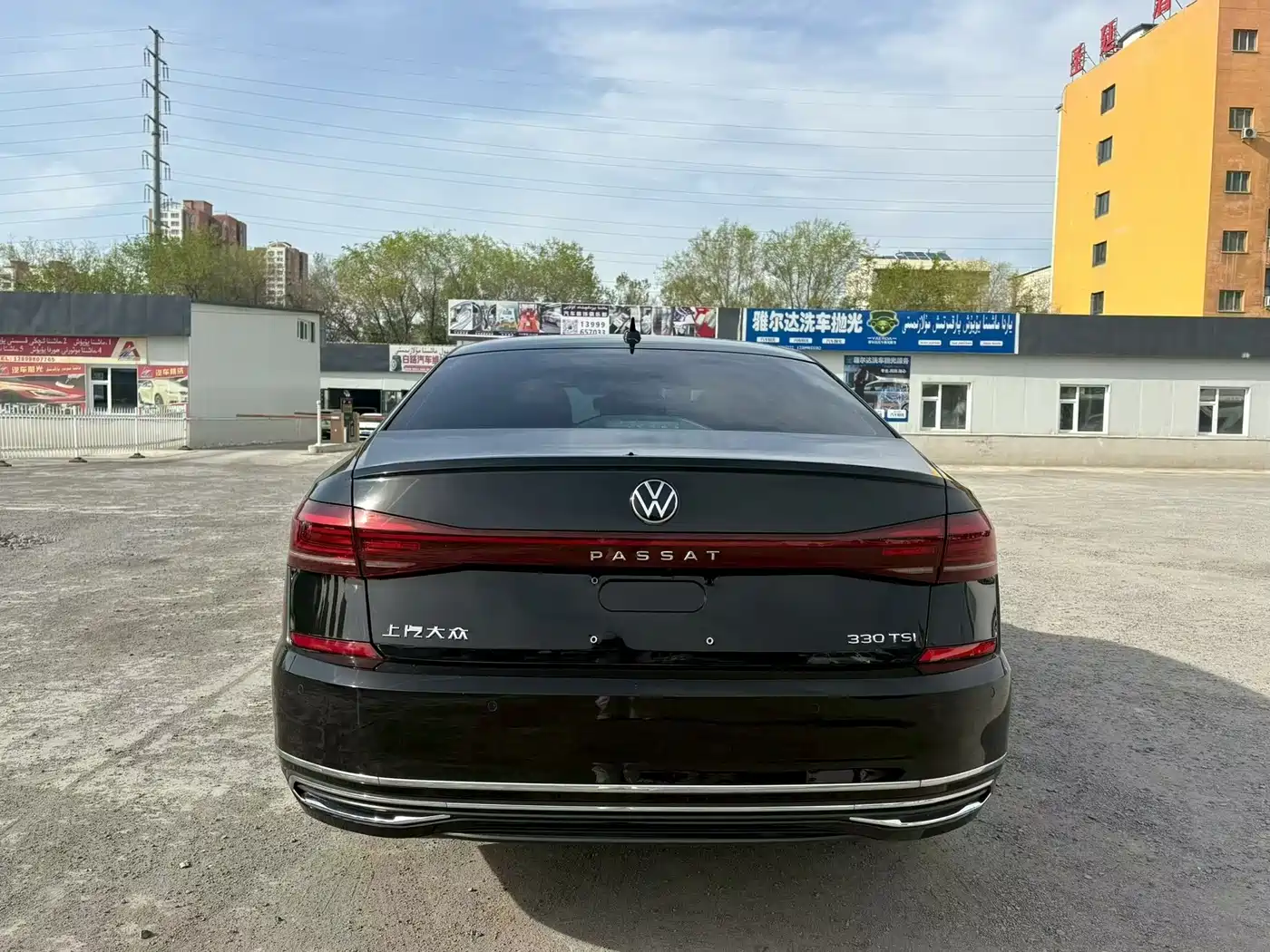 Volkswagen Passat 2023 330TSI Starlight Luxury Edition фото 8