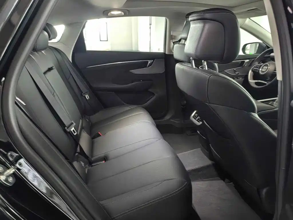 Buick LaCrosse 2025 2025 Model 28T Platinum Edition