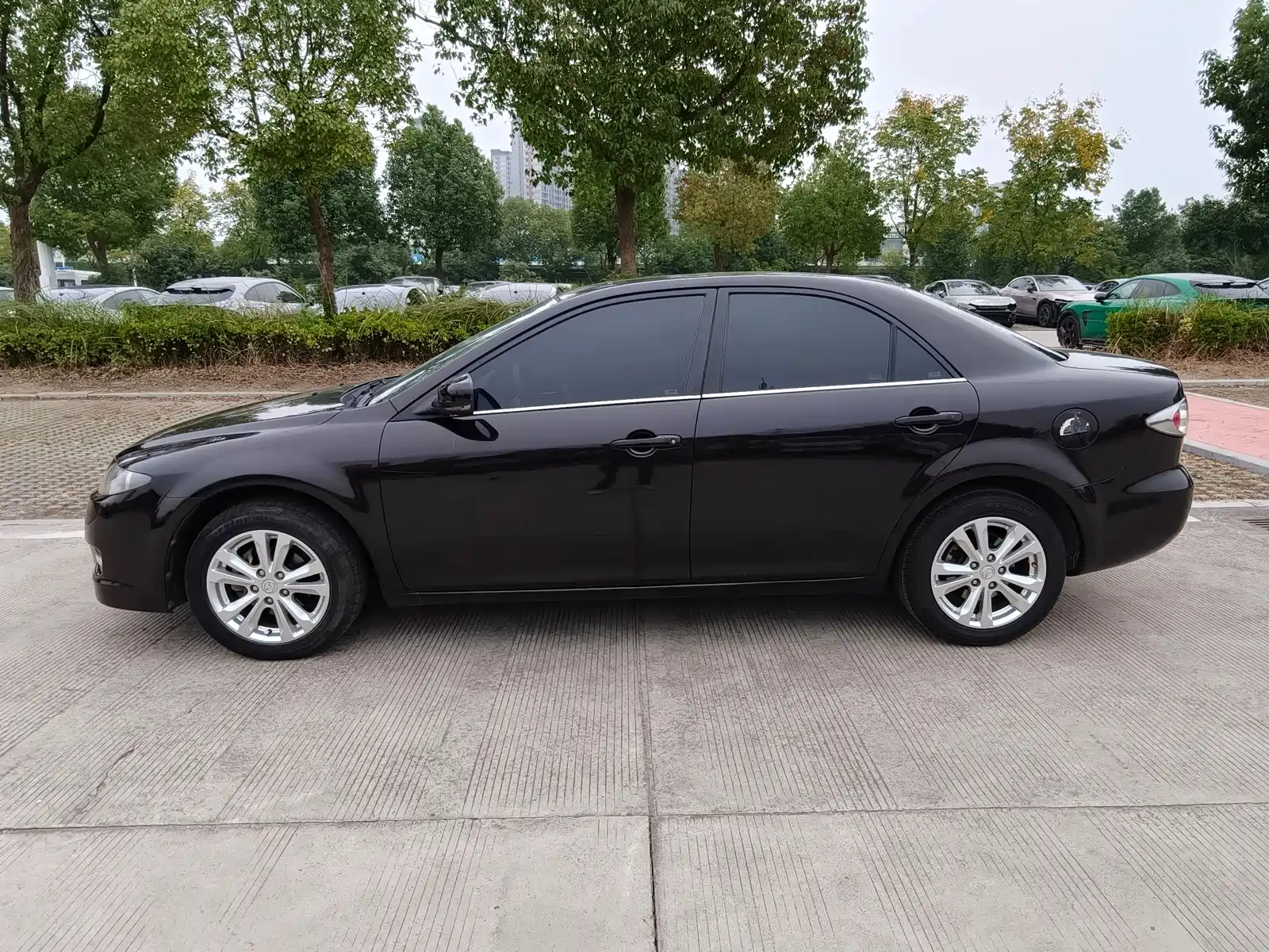 Фото 4 - Mazda 6
