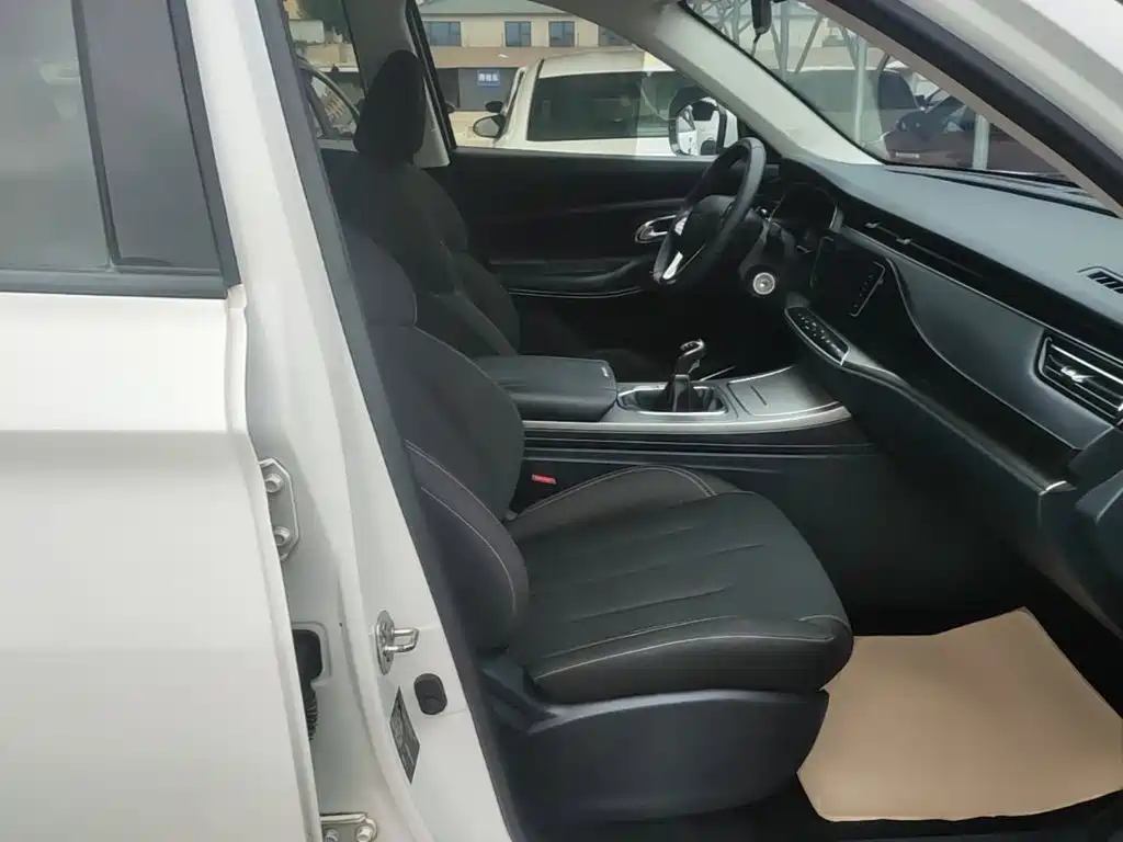 Фото 25 - Changan Oshan X7