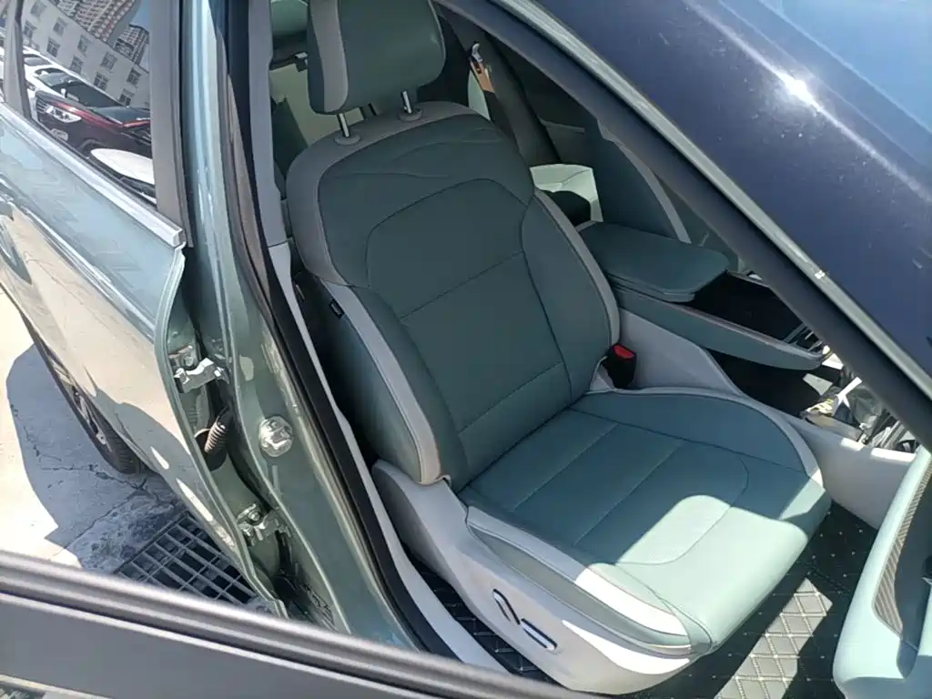 Geely Geometry G6 2022 2022 620 New Fun Edition