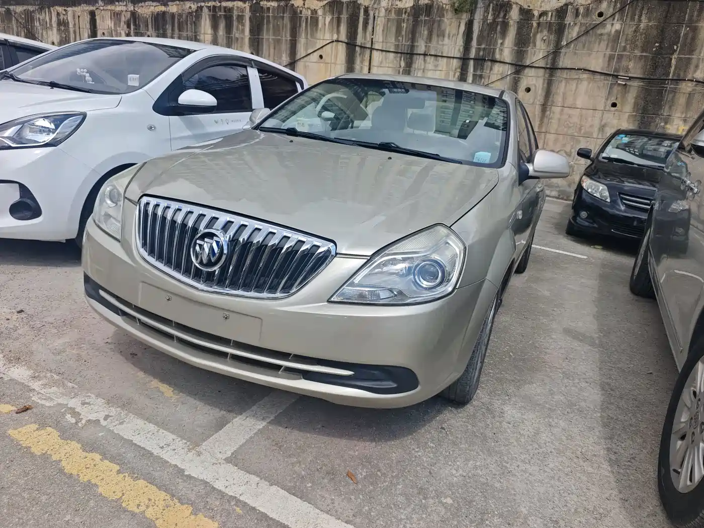 Фото 1 - Buick Excelle