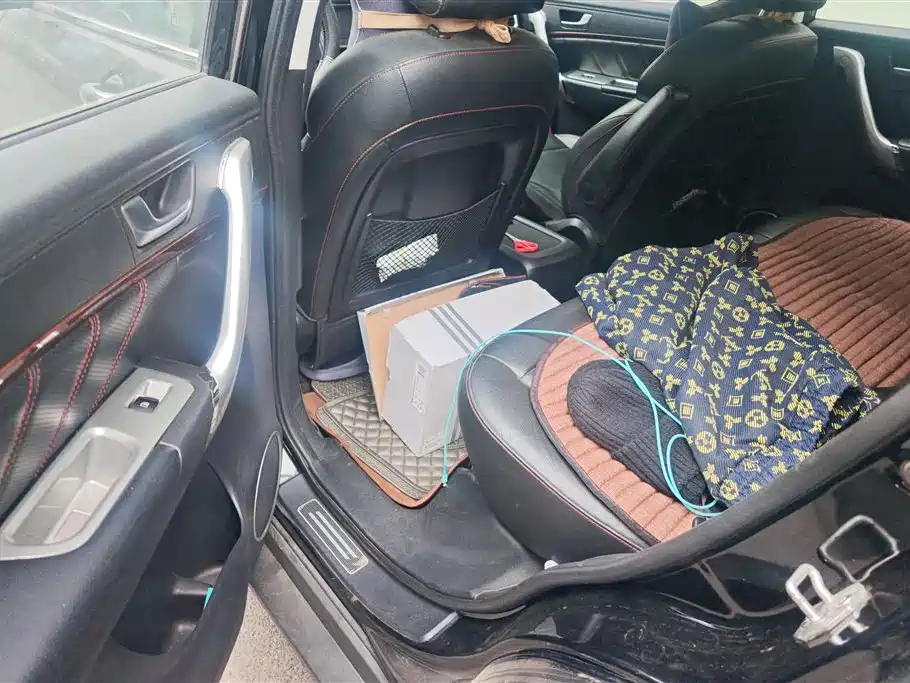 Haval H6 2013 Sport Edition 1.5T Manual 2WD Elite фото 11