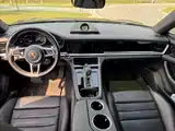 Фото 14 - Porsche Panamera