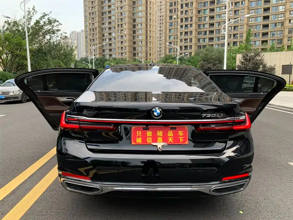 BMW 7 Series 2021 Model 730Li Luxury Package фото 5