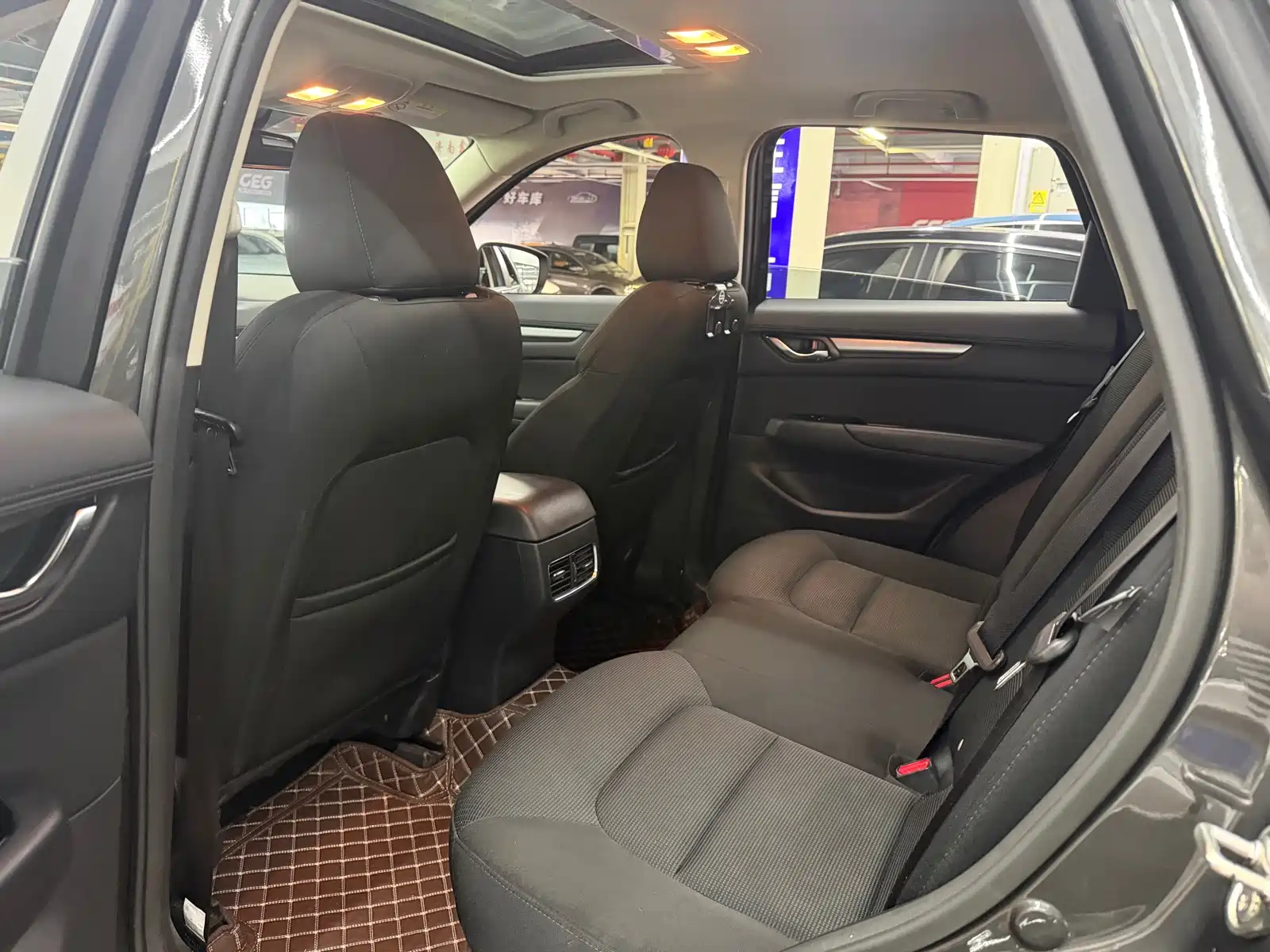Photo 10 - Mazda CX-5