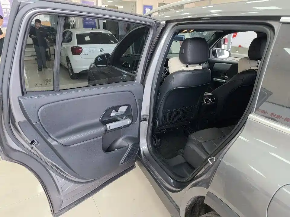 Mercedes-Benz GLB 2023 GLB 200 Style фото 6
