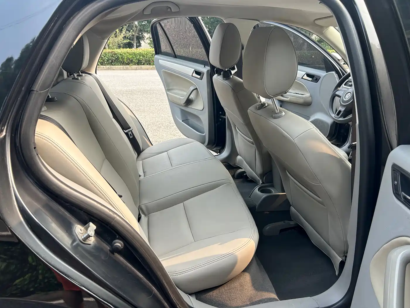 Volkswagen Bora 2011 2011 1.6L Automatic Fashion