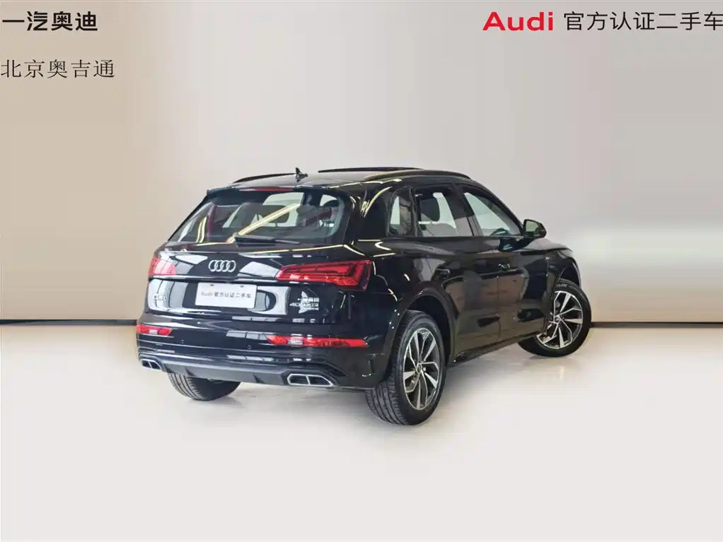 Audi Q5L 2023 40T Luxury Dynamic фото 8