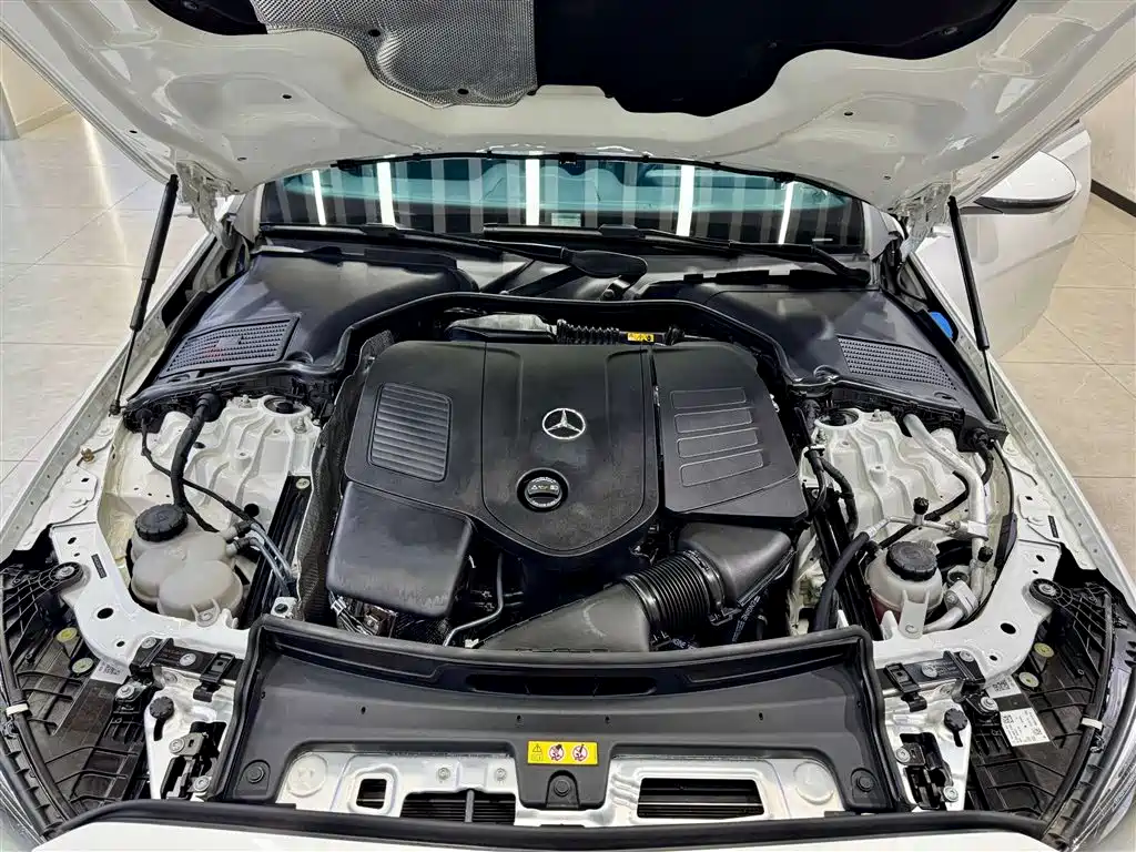 MERCEDES-BENZ C CLASS