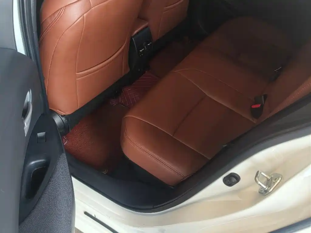 Toyota Levin 2022 Dual Engine 1.8H E-CVT Sport Edition фото 3