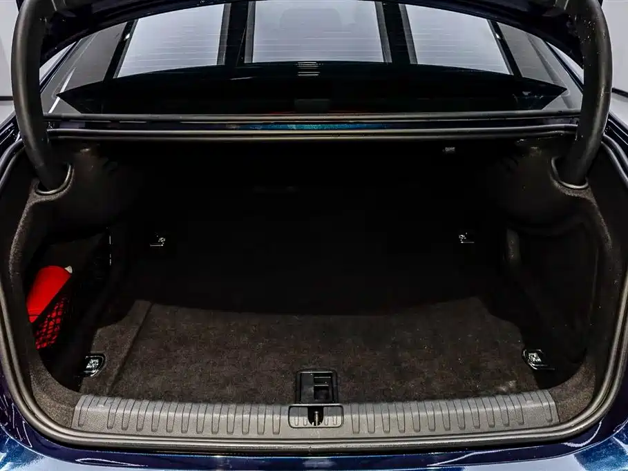 Audi A7L 2024 45TFSI S-line Dream Edition Crystal Package фото 6