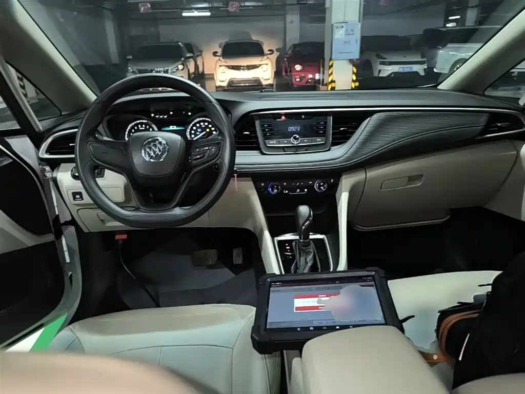 Buick GL6 2019 18T 6-seat Elite China VI фото 10