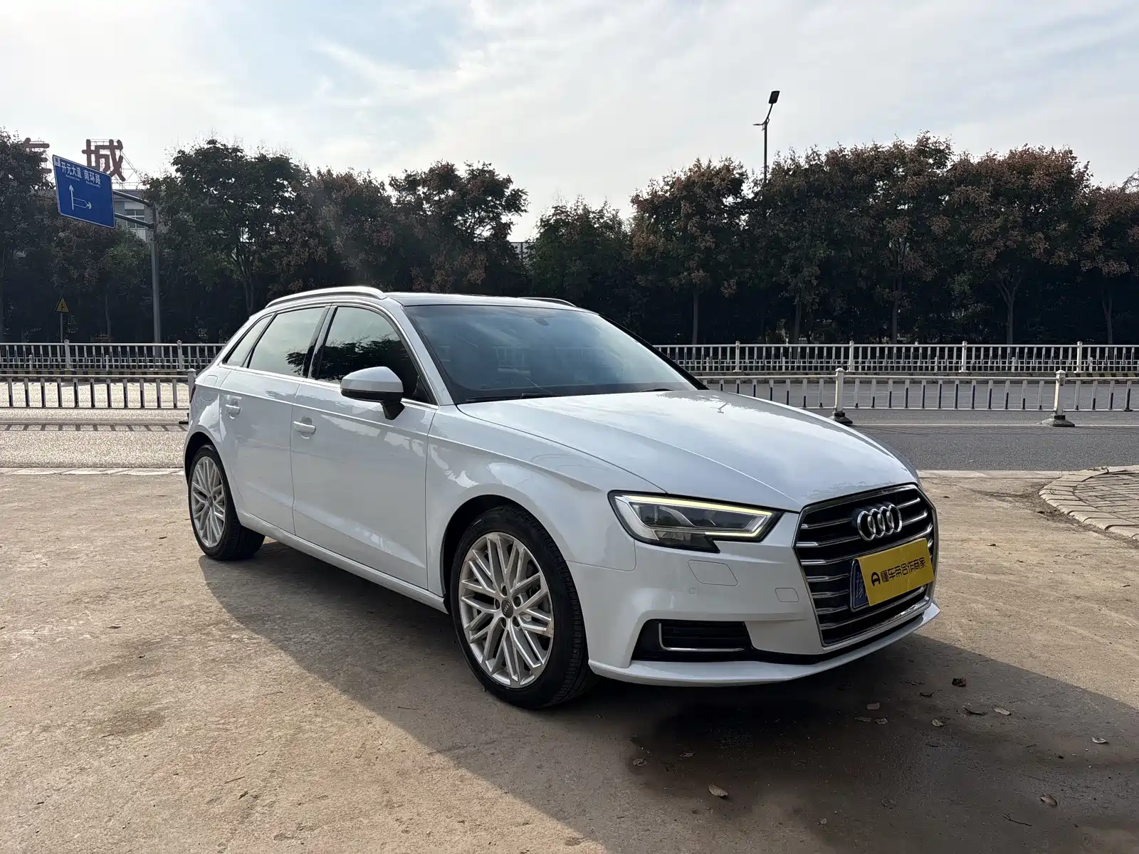 Photo 6 - Audi A3