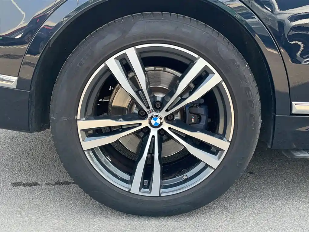 BMW X7 2022 xDrive40i Exclusive M Sport Package фото 24