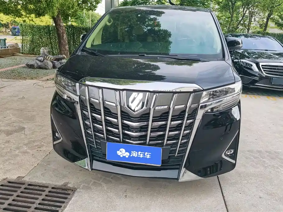 Toyota Alphard 2018 Facelift 3.5L Luxury Edition фото 2