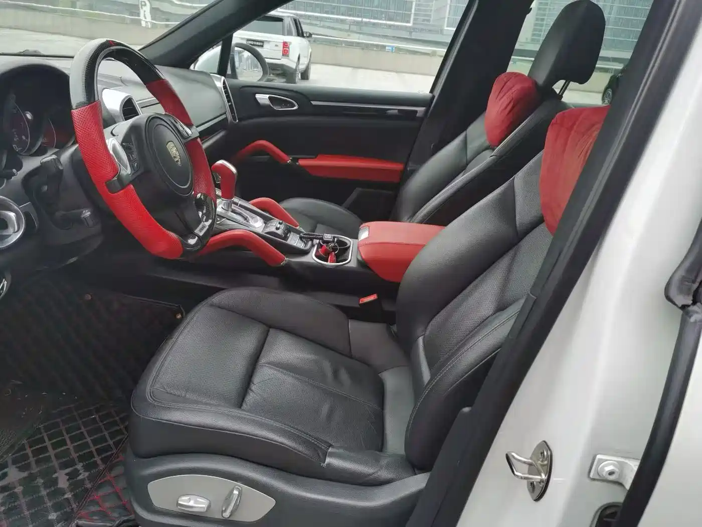 Porsche Cayenne 2011 Cayenne 3.0T фото 7