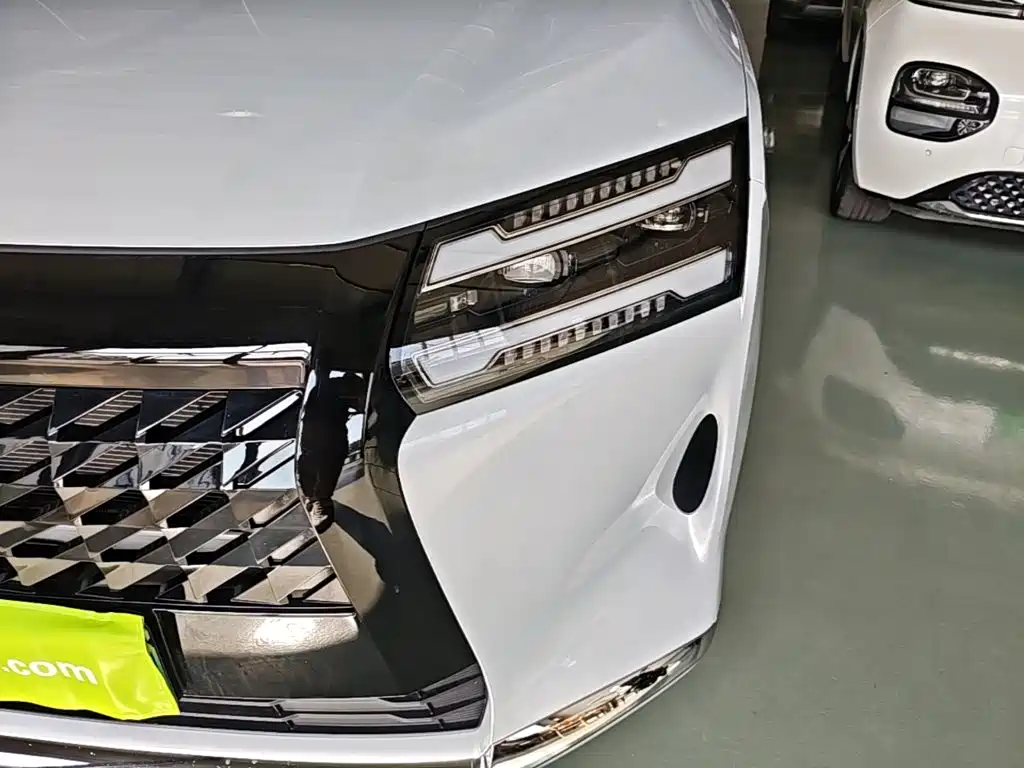 Wuling Motors Xingguang 730 New Energy 2025 2025 Model Plug-in Hybrid Base Version