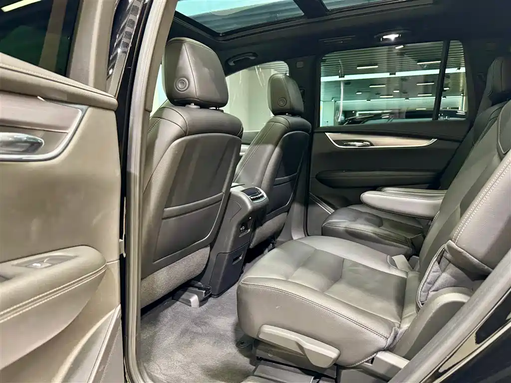 Cadillac XT6 2023 2022 2.0T 6-Seater 4WD Trend Edition