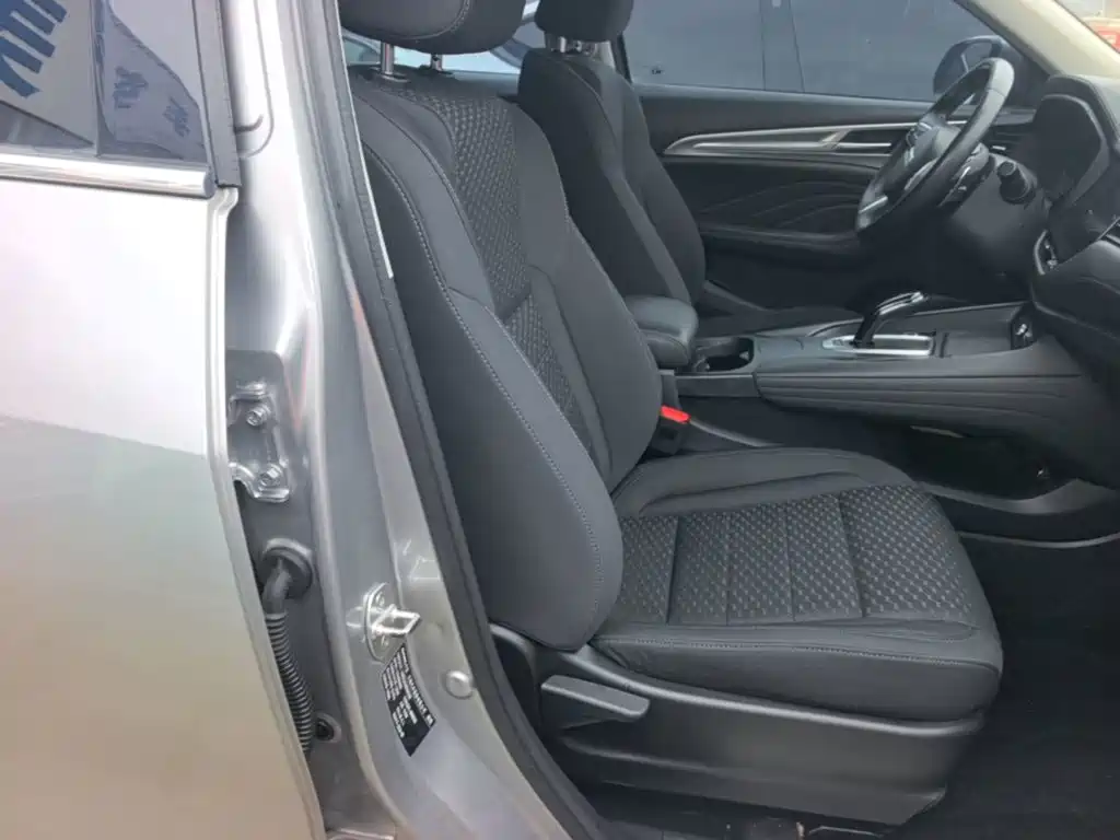 Фото 25 - Haval F7