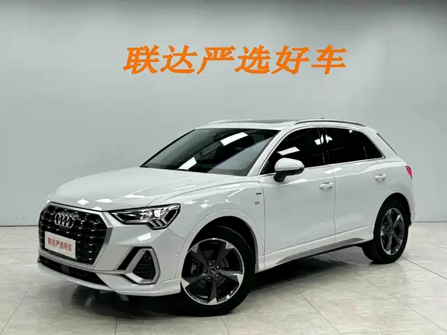 Audi Q3 2022 35 TFSI Fashion Dynamic — фото 1