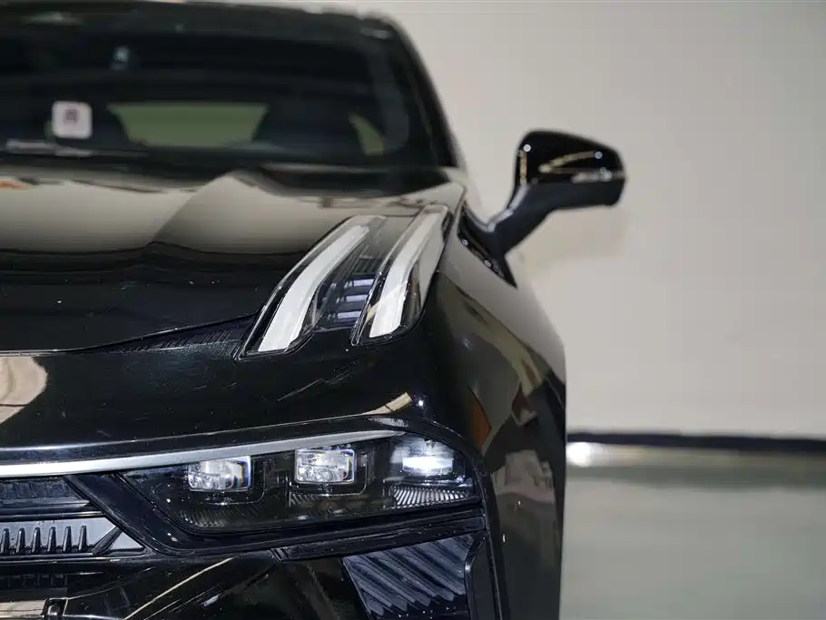 LYNK 03