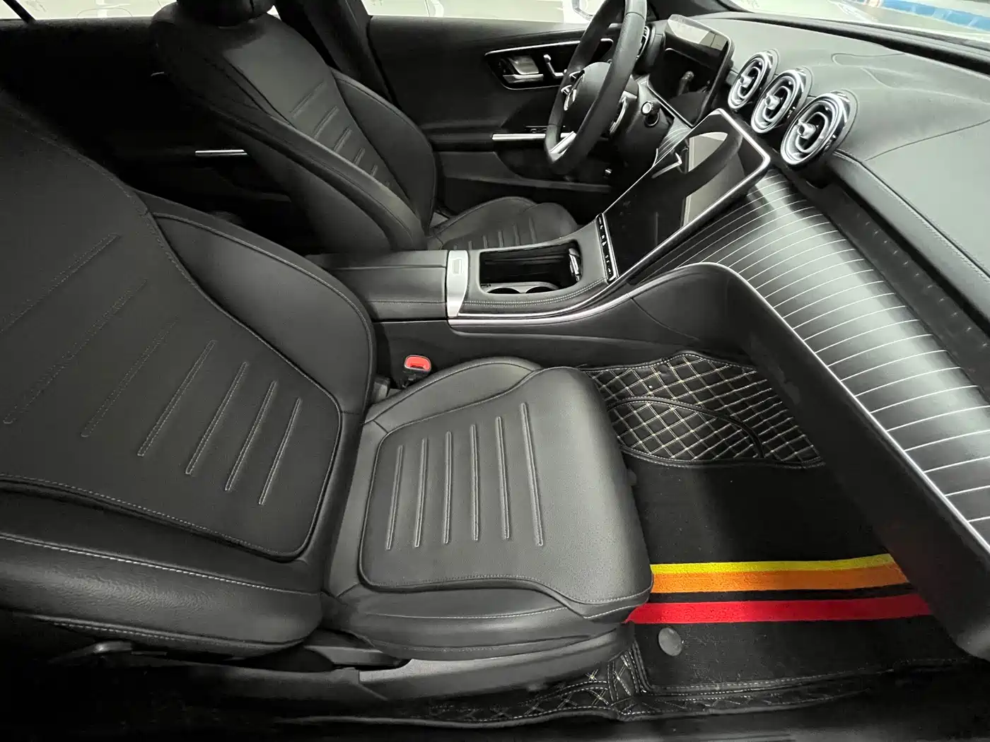 Mercedes-Benz C-Class 2024 C 260 L Sport фото 15