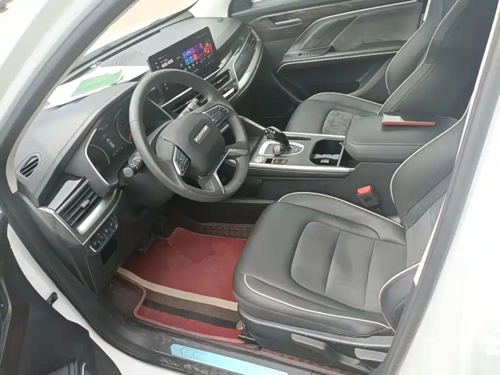 Фото 15 - Haval H6