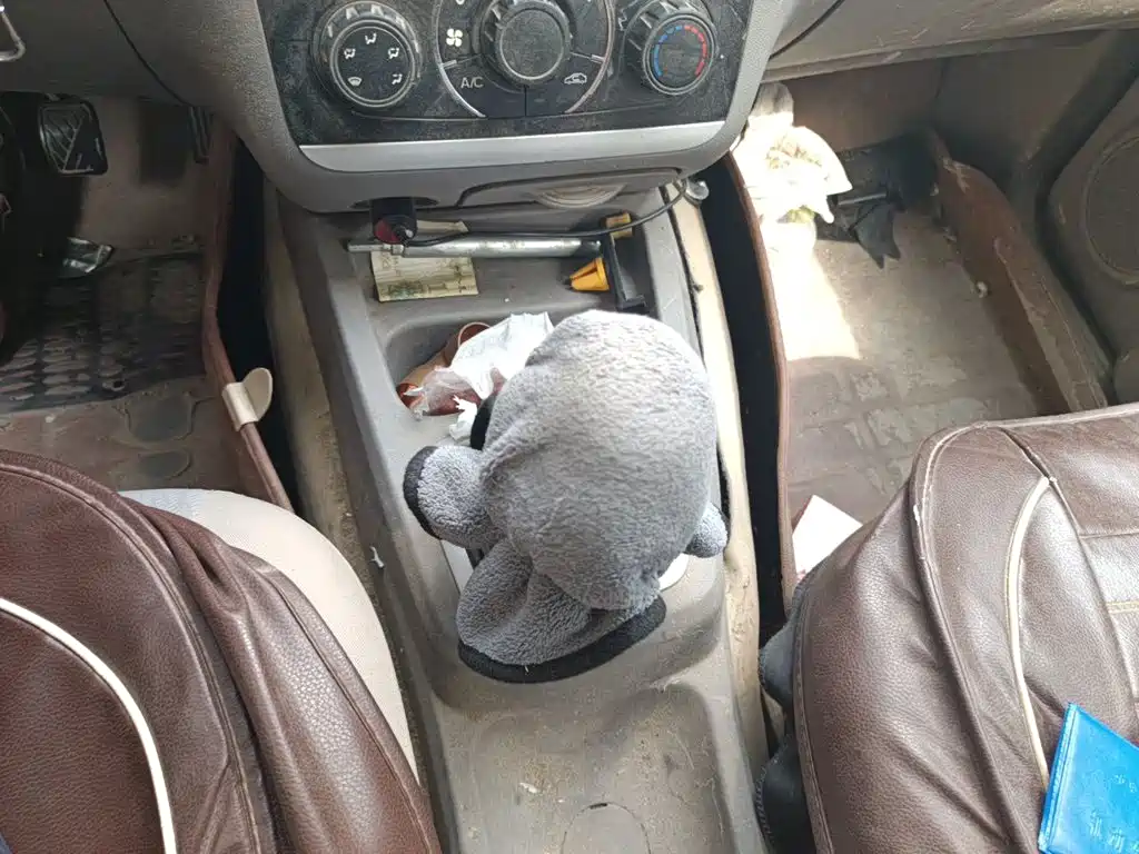BAIC Weiwang M20 2015 2014 1.5L Comfort BJ415B