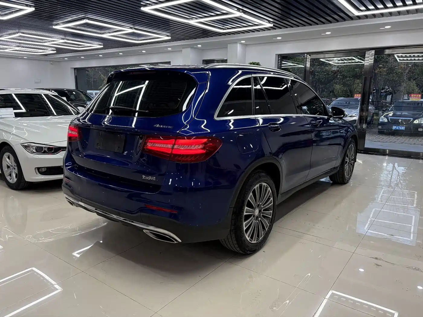 Mercedes-Benz GLC 2017 GLC 260 4MATIC Dynamic фото 4