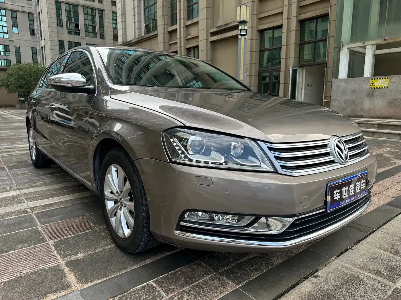 Фото 8 - Volkswagen Magotan