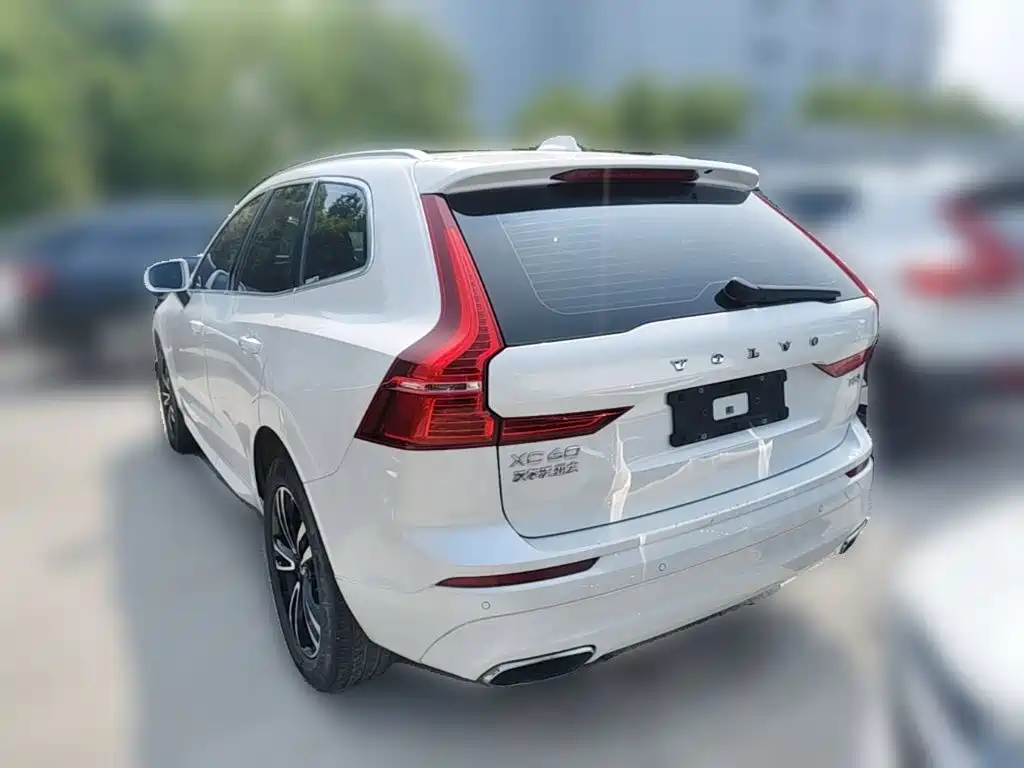 Photo 9 - Volvo XC60