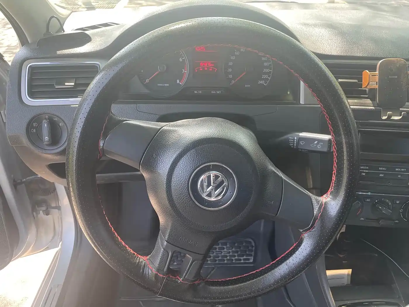 Volkswagen Santana 2013 2013 1.6L Manual Comfort Edition