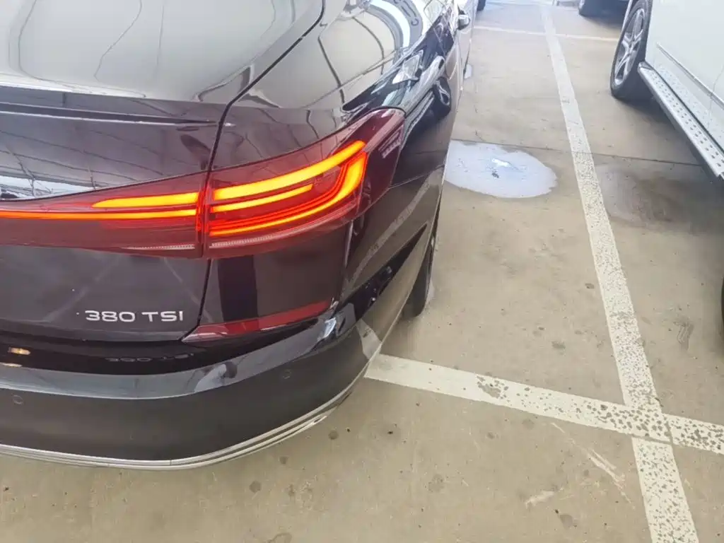Volkswagen Passat 2026 2026 Outstanding Edition 380TSI Starlight Dragon Soaring Version
