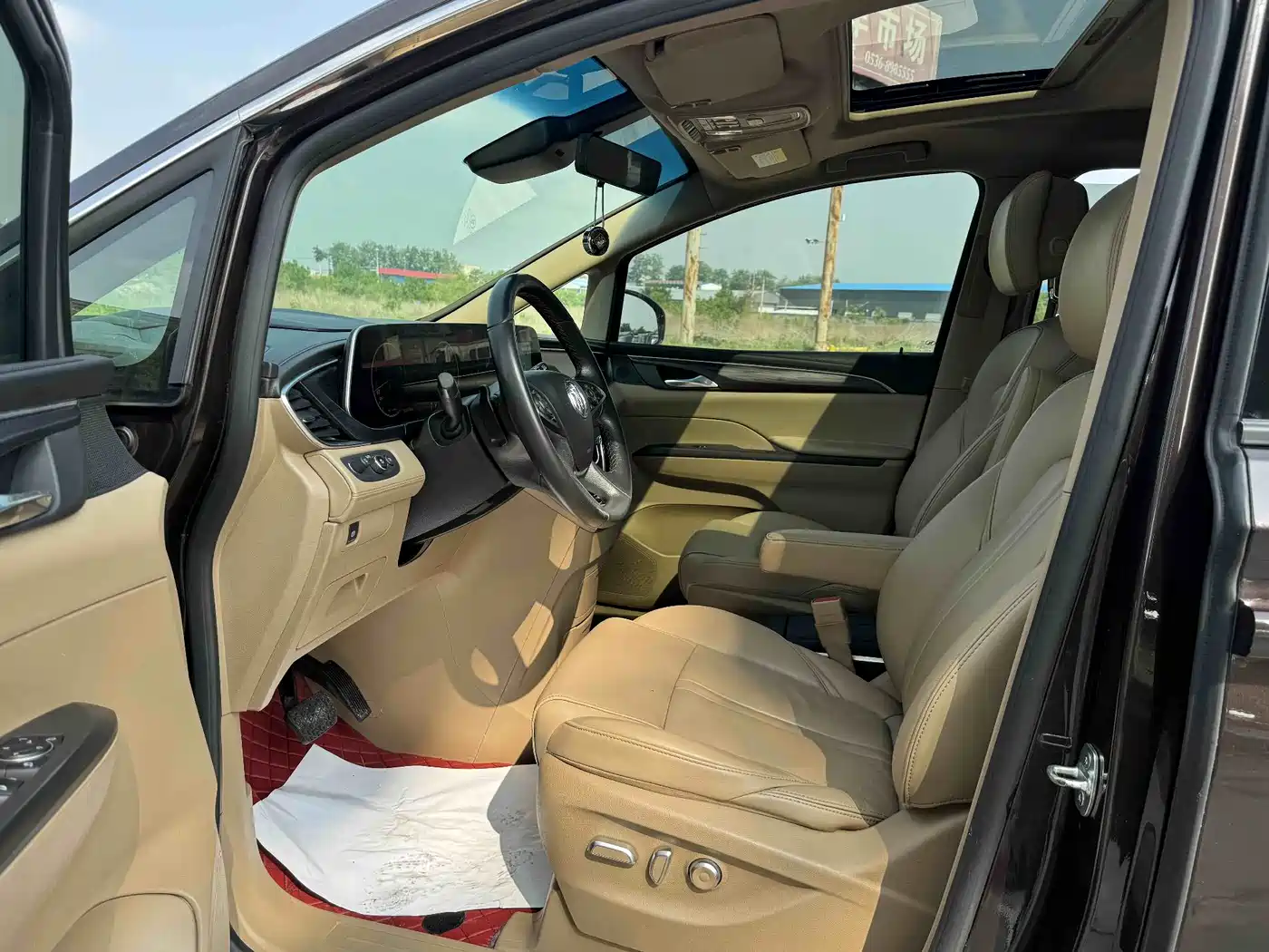Buick GL8 2021 ES Landlord 653T Premium фото 10