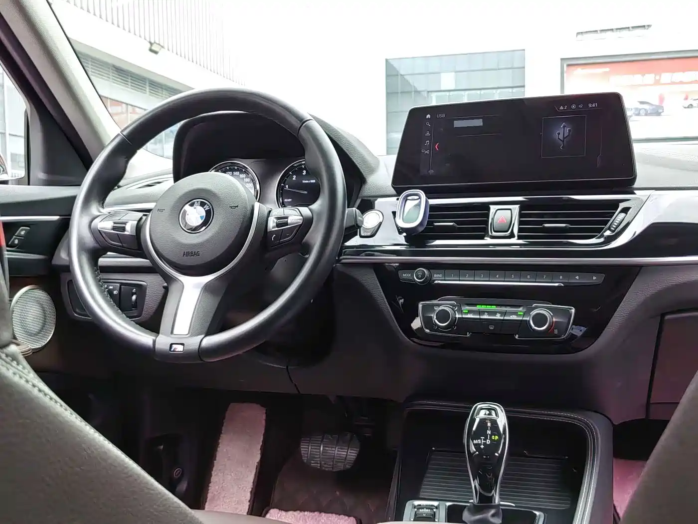 BMW 1 Series 2023 2023 125i M Sport Shadow Edition