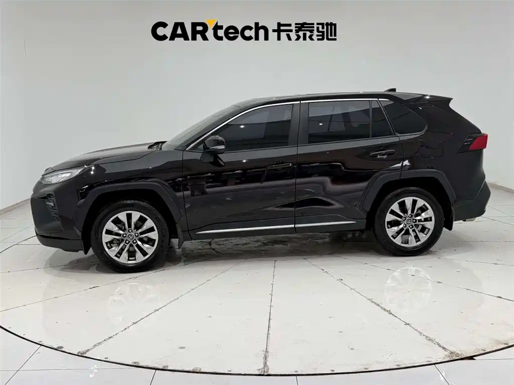 Toyota Wildlander 2020 2.0L CVT 2WD Luxury Edition фото 6