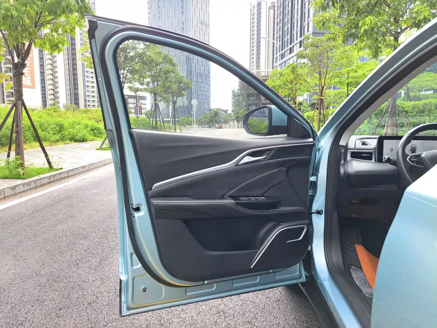  Nezha Auto Neta U 2022 Smart 500 LFP 10