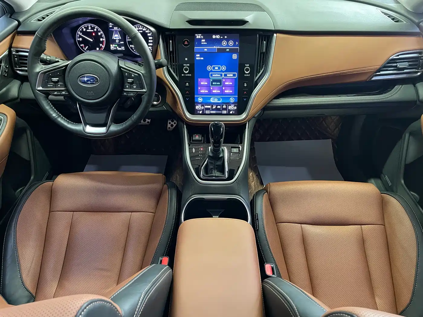 SUBARU OUTBACK