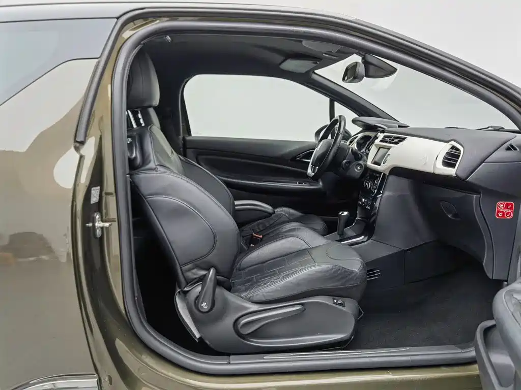 DS 3 Classic 2013 2012 1.6L Ultimate Edition