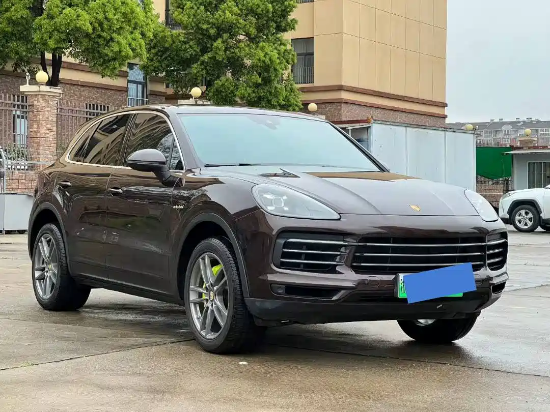 Porsche Cayenne New Energy 2021 Cayenne E-Hybrid 2.0T фото 3