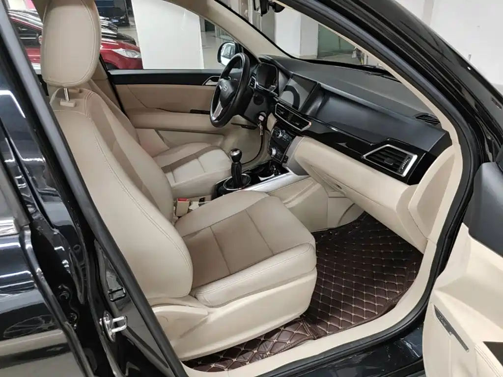 Zotye Damai X5 2019 2017 Value Edition 1.6L Manual Comfort