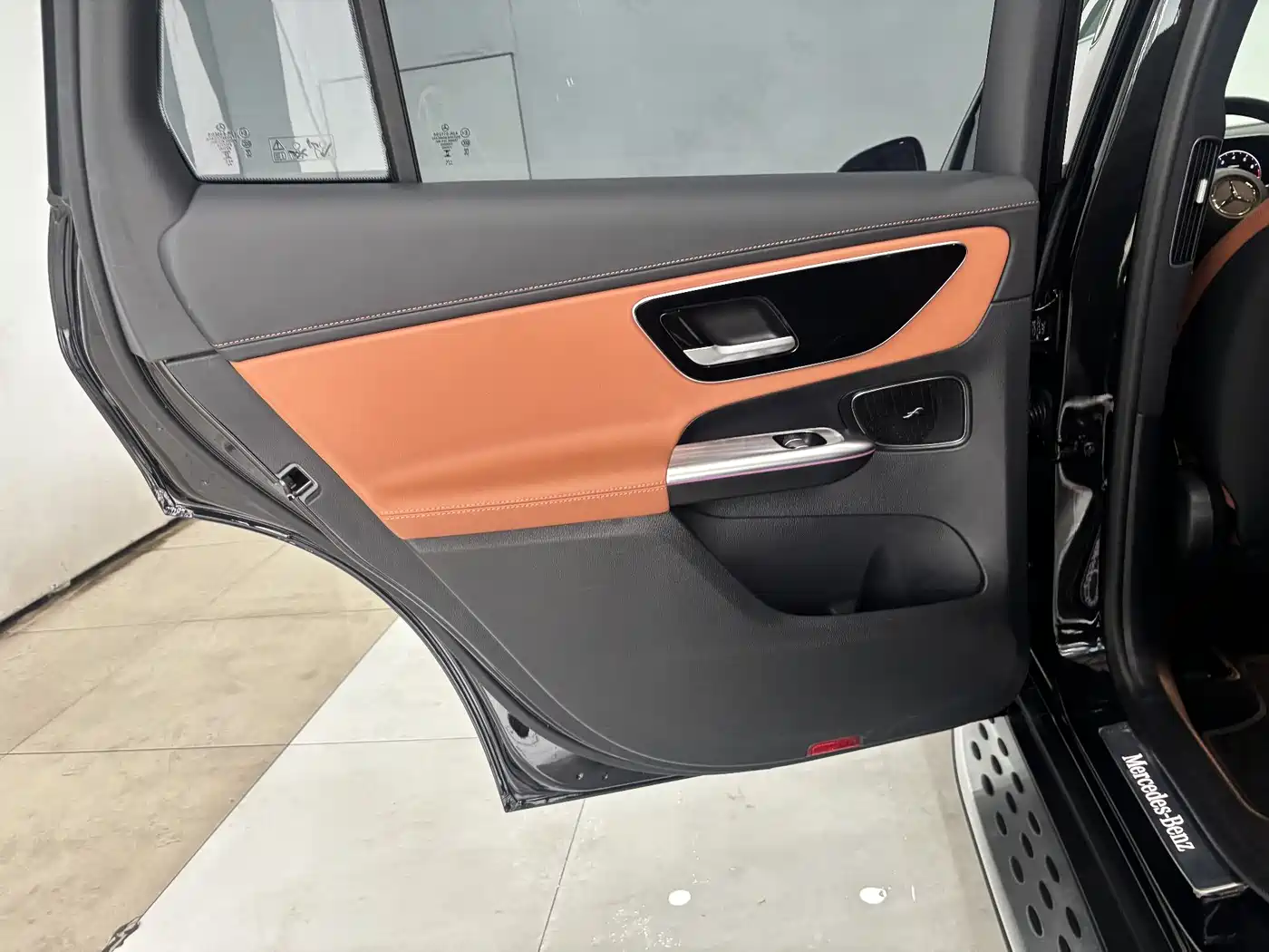 Mercedes-Benz GLC 2024 Facelift GLC 300 L 4MATIC Sport 7-seater фото 19