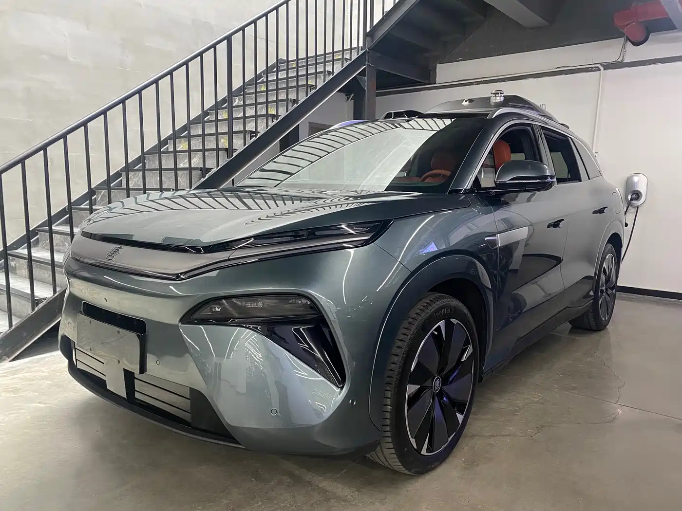BYD Tang L 2025 DM 175KM Drone Player Edition
