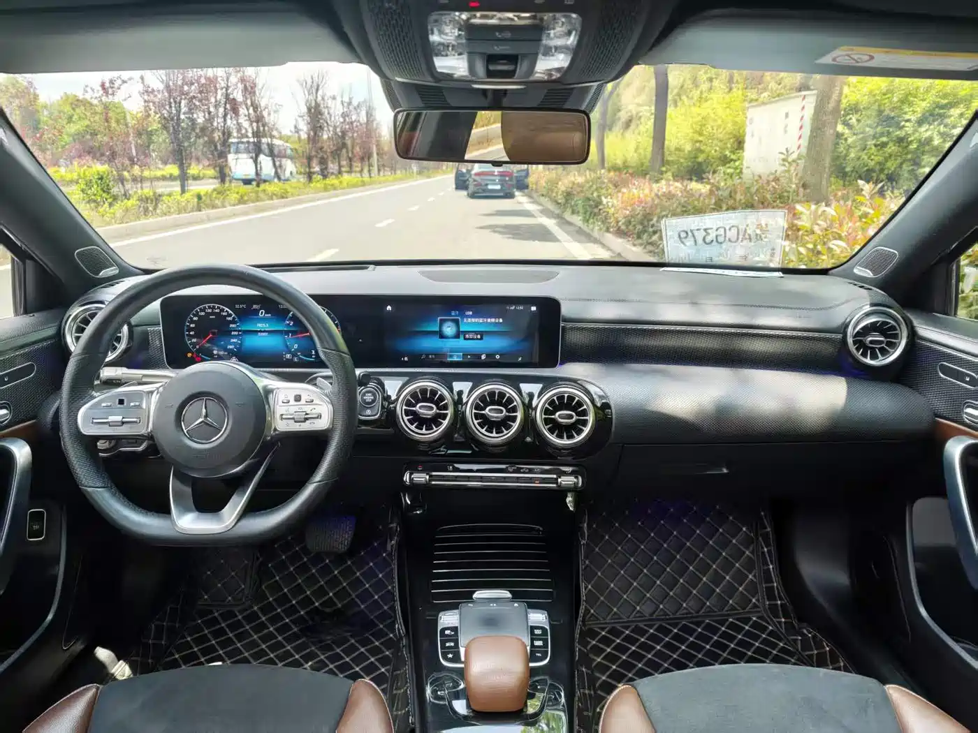 Mercedes-Benz A-Class 2019 A 200 L Sport Sedane Pioneer Special Edition фото 10