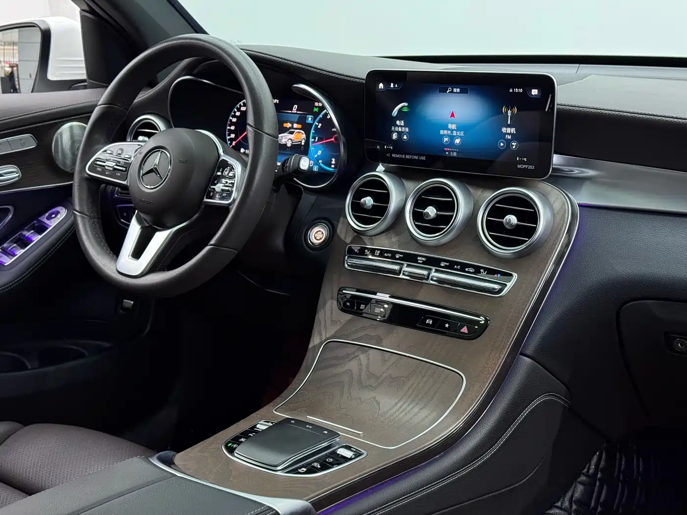 Mercedes-Benz GLC 2022 Model GLC 300 L 4MATIC Dynamic Edition фото 25