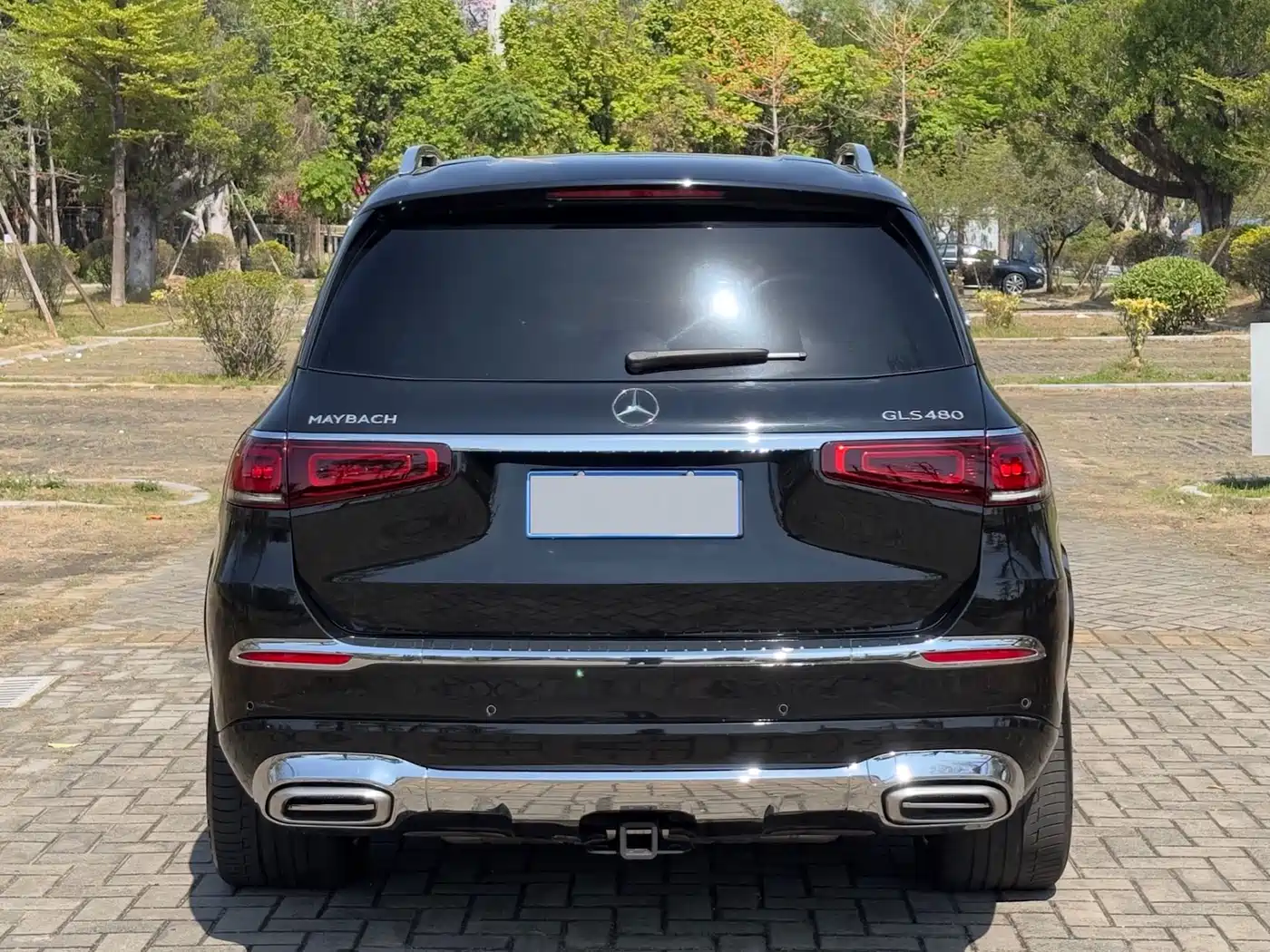 MERCEDES-BENZ GLS