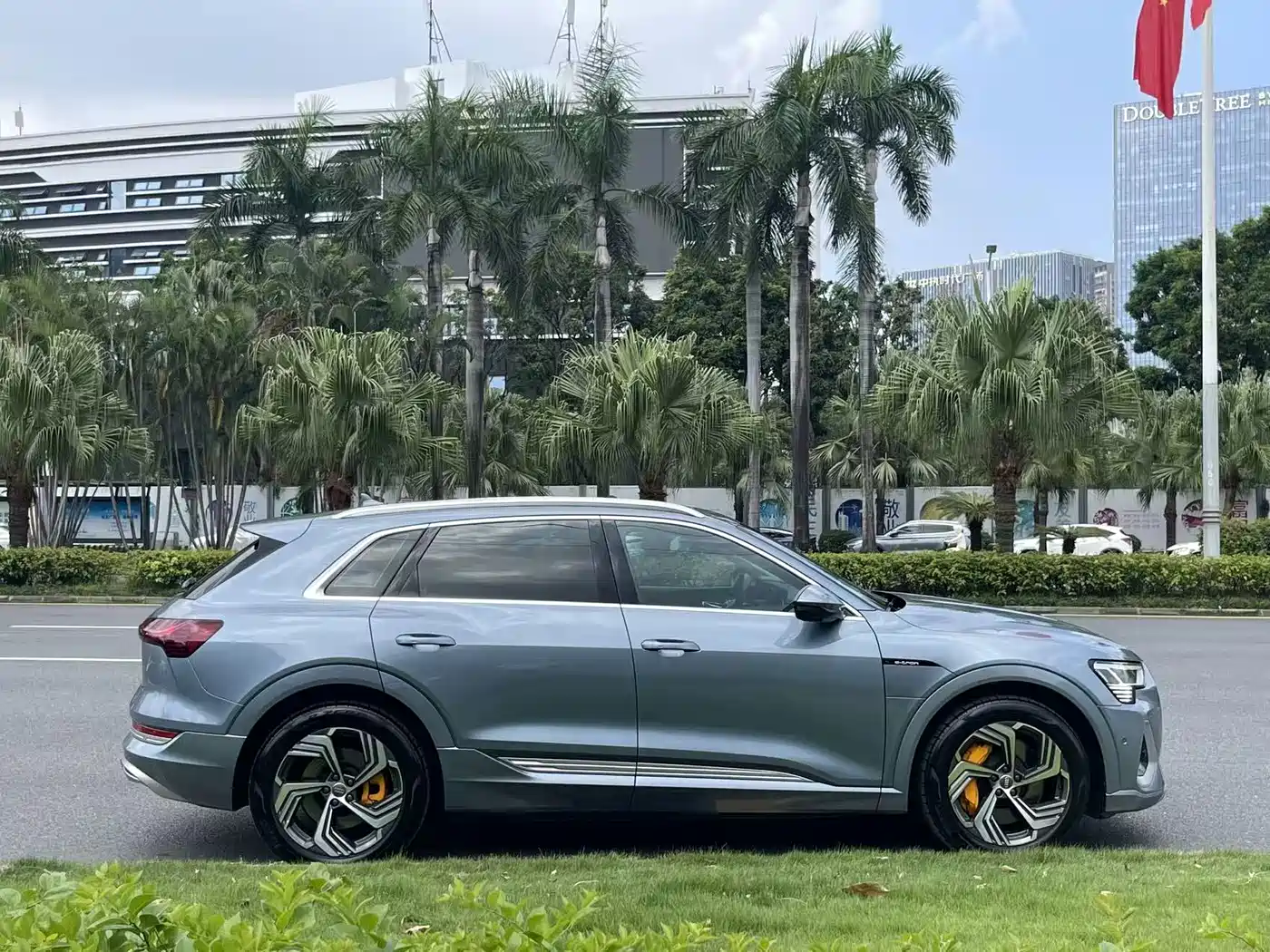 Audi e-tron 2022 2021 50 quattro Exclusive Selection