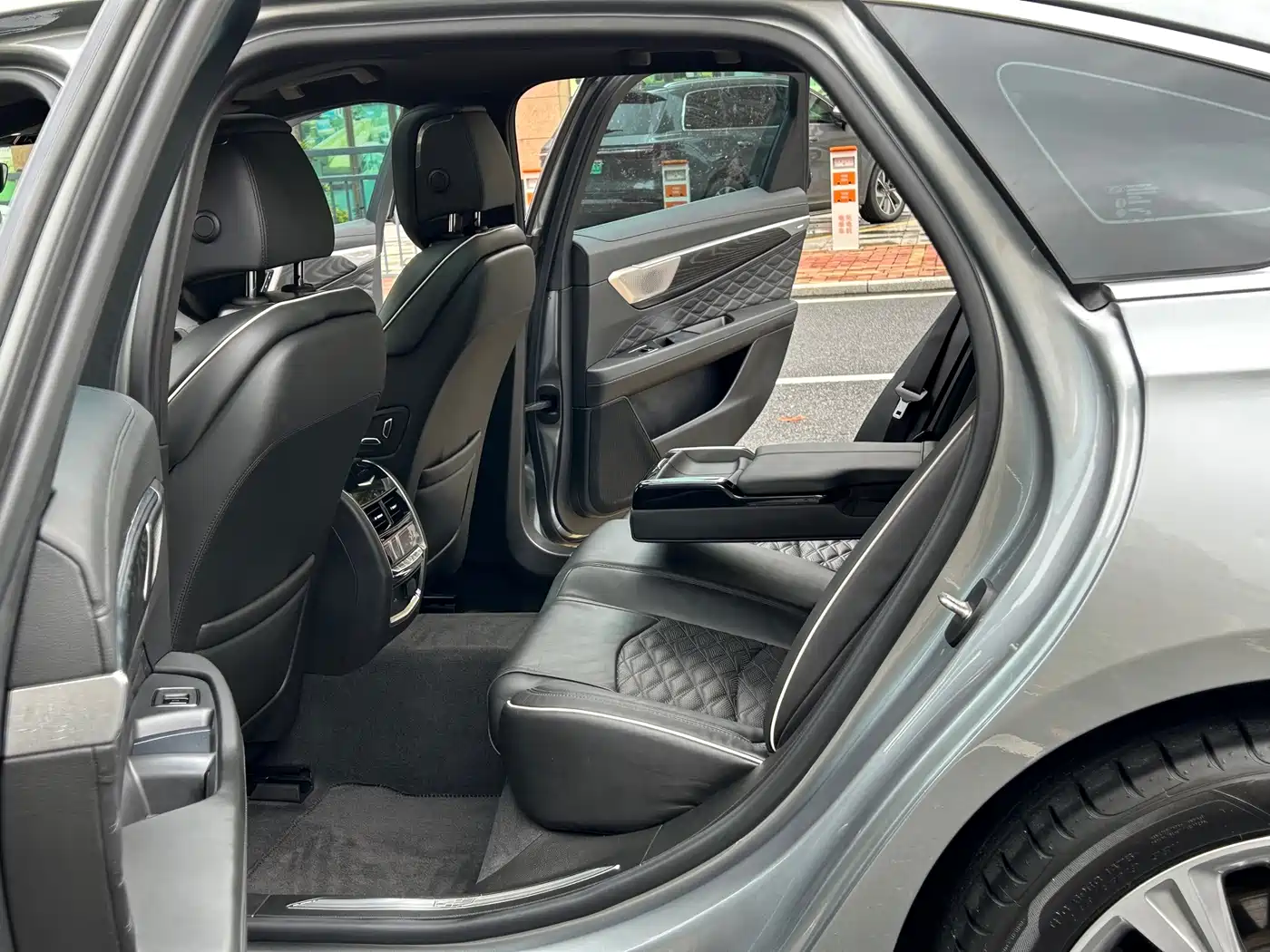 Cadillac CT6 2024 2023 28T Premium Model